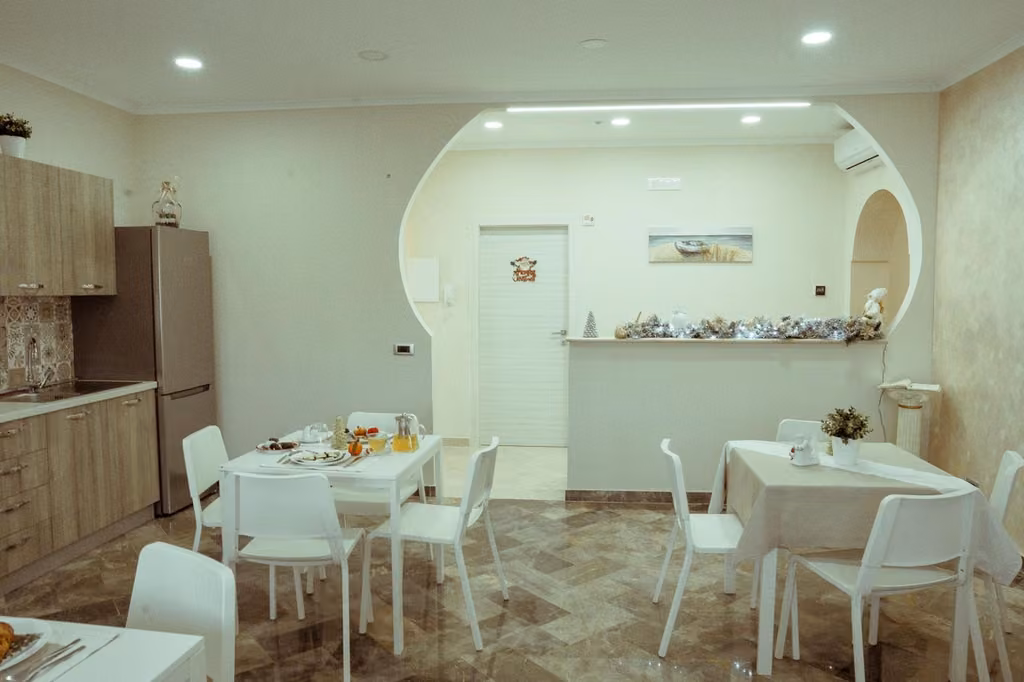 Cucina luminosa del B&B Villa Enza